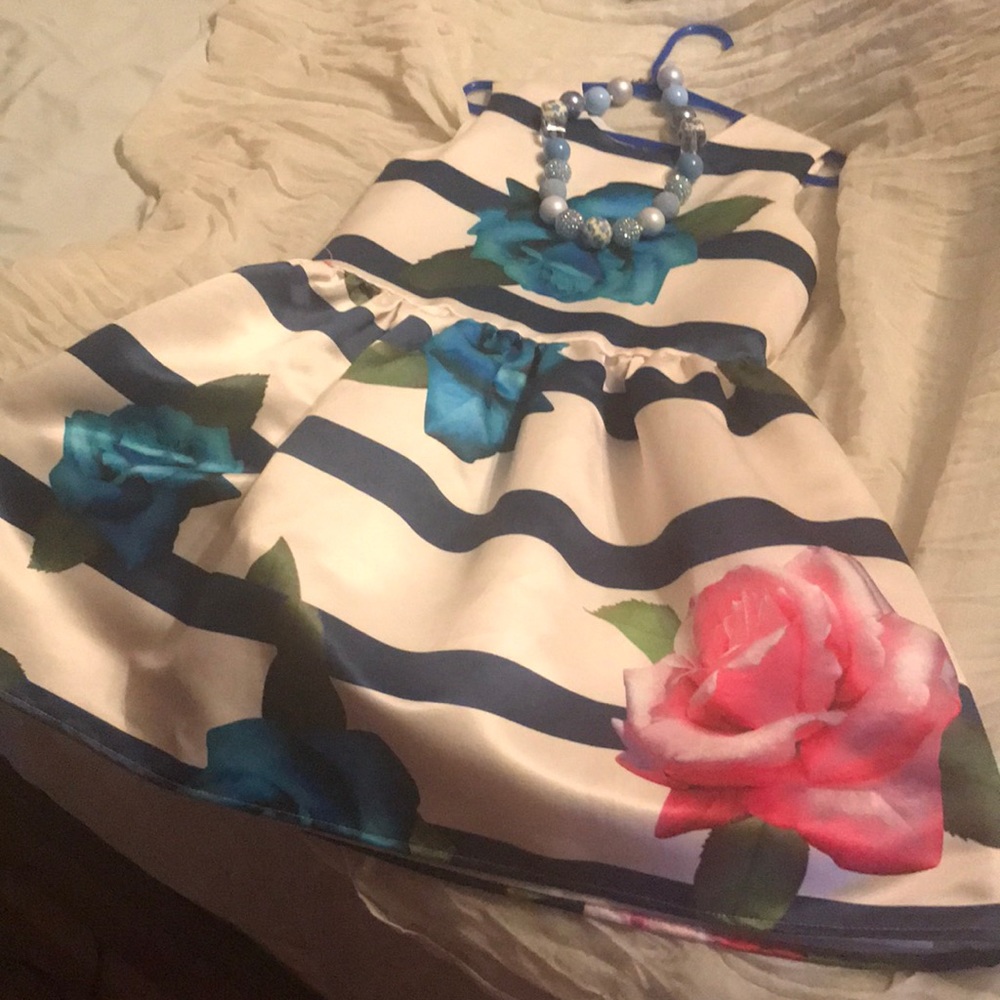Girls Size 7 Halabaloo Dress